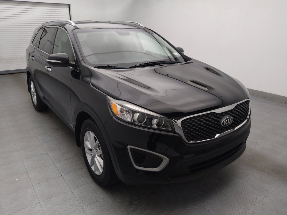 Used 2018 Kia Sorento LX image 13