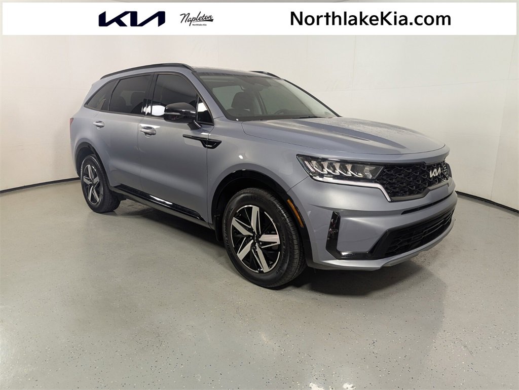 Used 2023 Kia Sorento S
