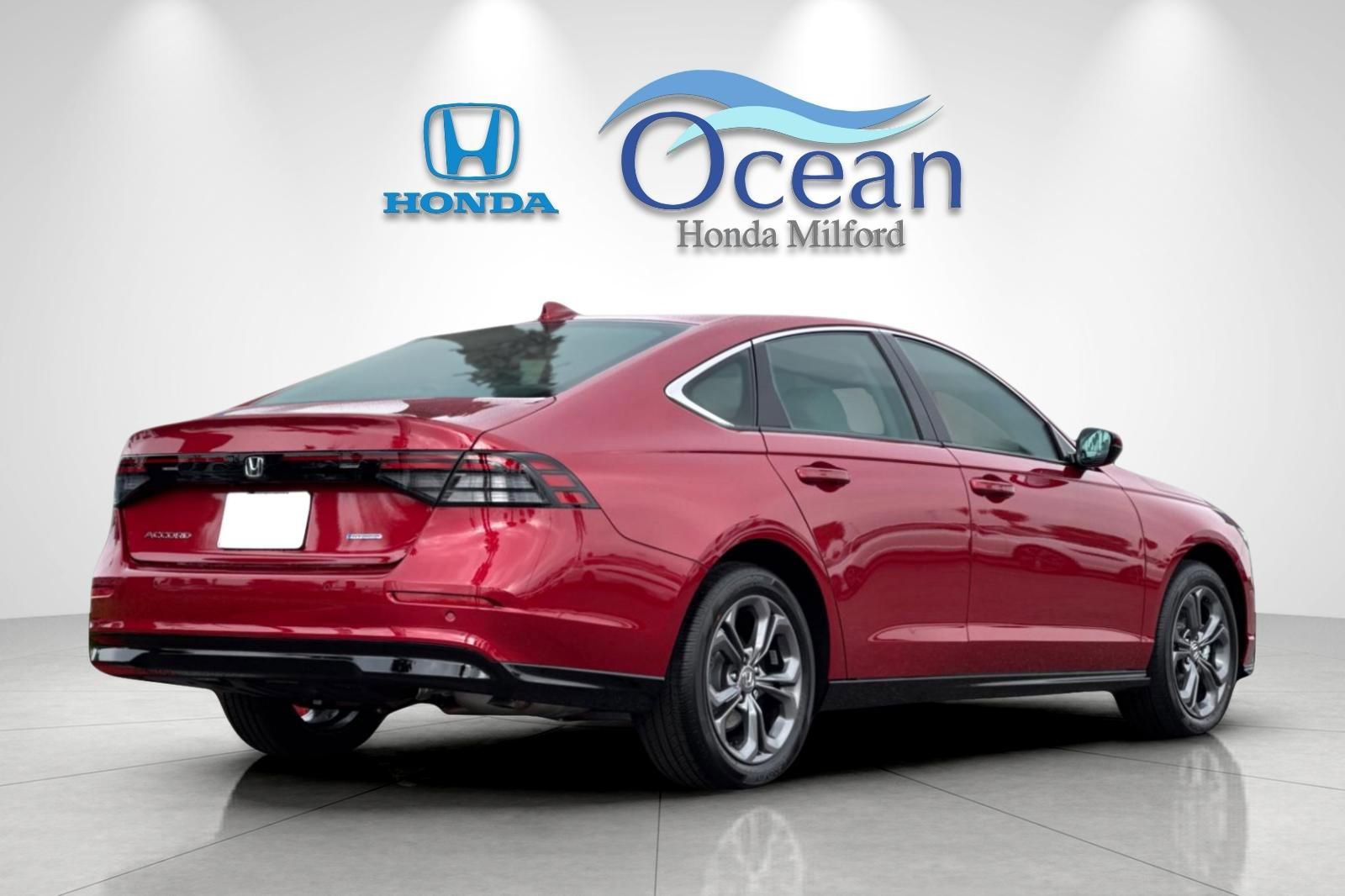 New 2026 Honda Accord EX-L image 5