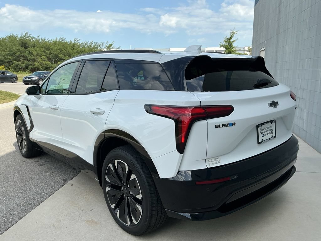 Used 2024 Chevrolet Blazer EV RS AWD/4WD image 8