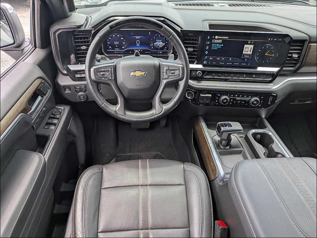 Used 2025 Chevrolet Silverado 1500 High Country AWD/4WD image 18