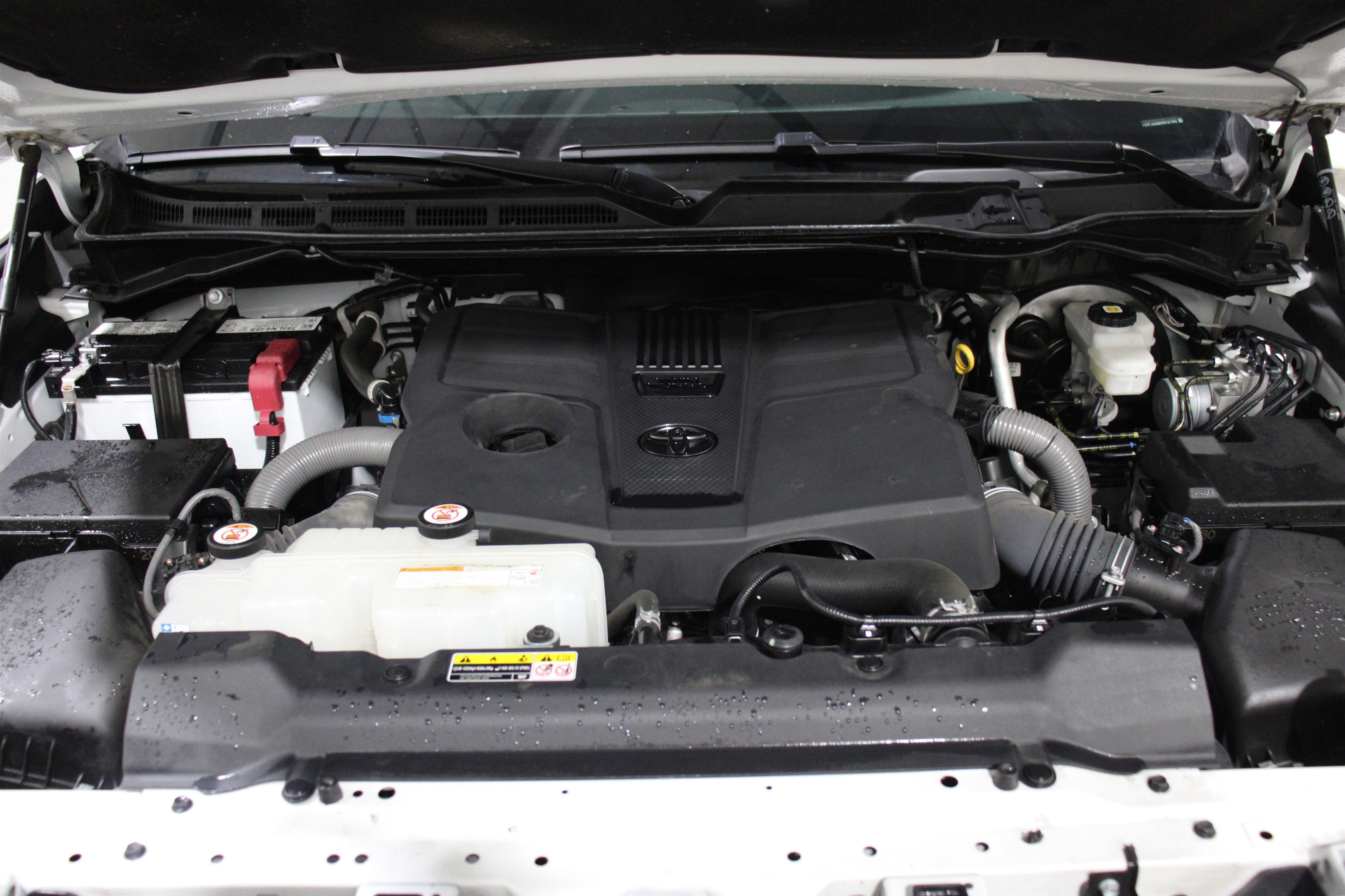 Used 2024 Toyota Tundra Limited image 33