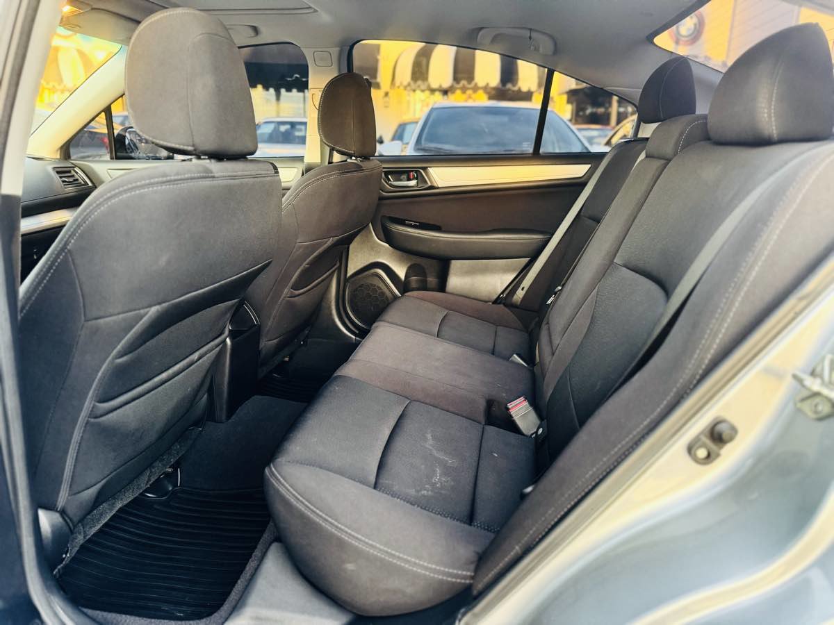 Used 2016 Subaru Legacy 2.5i Premium image 19