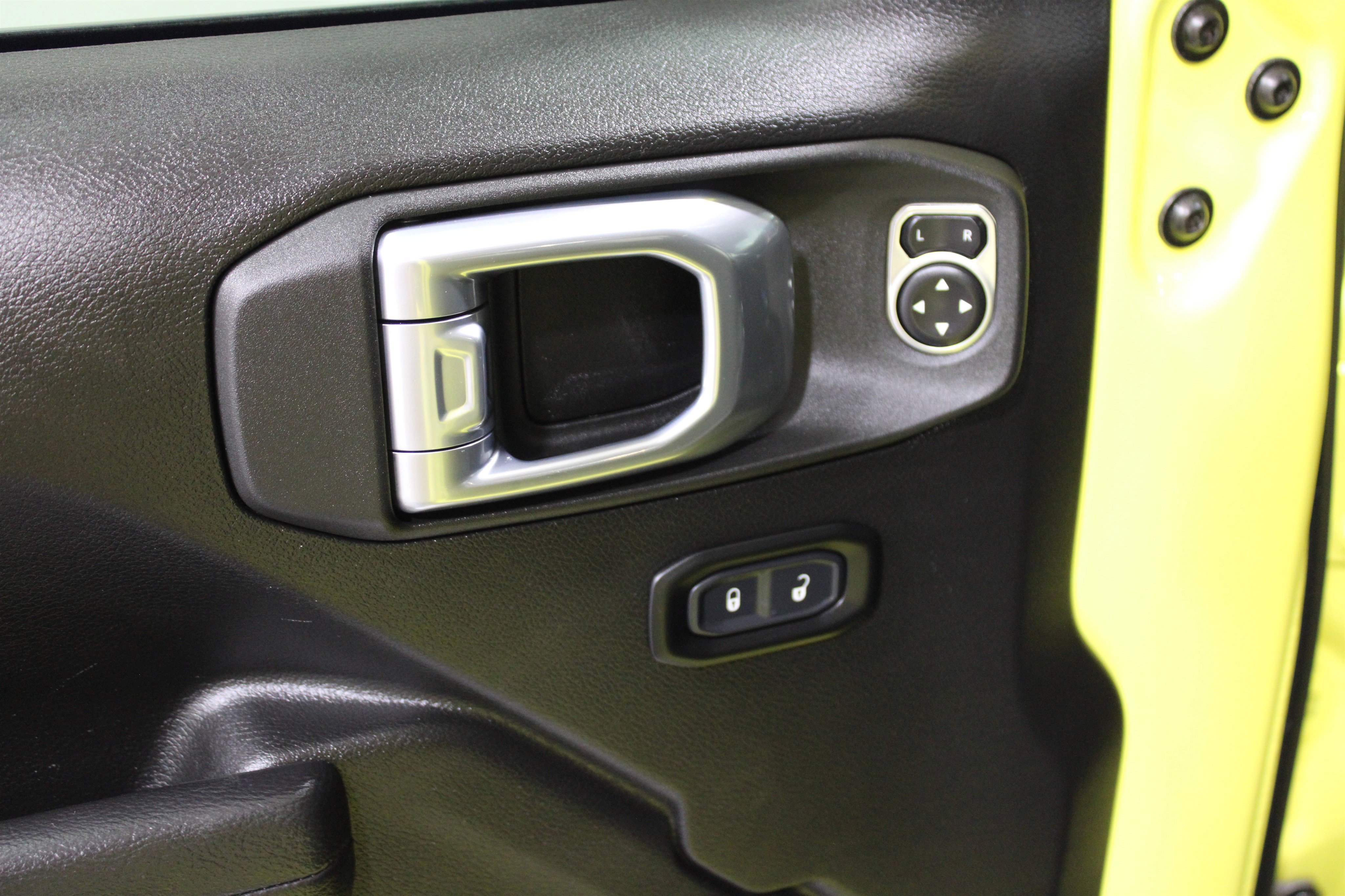 Used 2024 Jeep Wrangler Sport S w/ Dual Top Group image 7