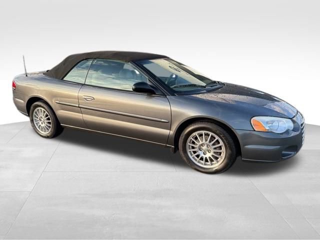Used 2005 Chrysler Sebring Touring w/ Electronics Convenience Group image 14