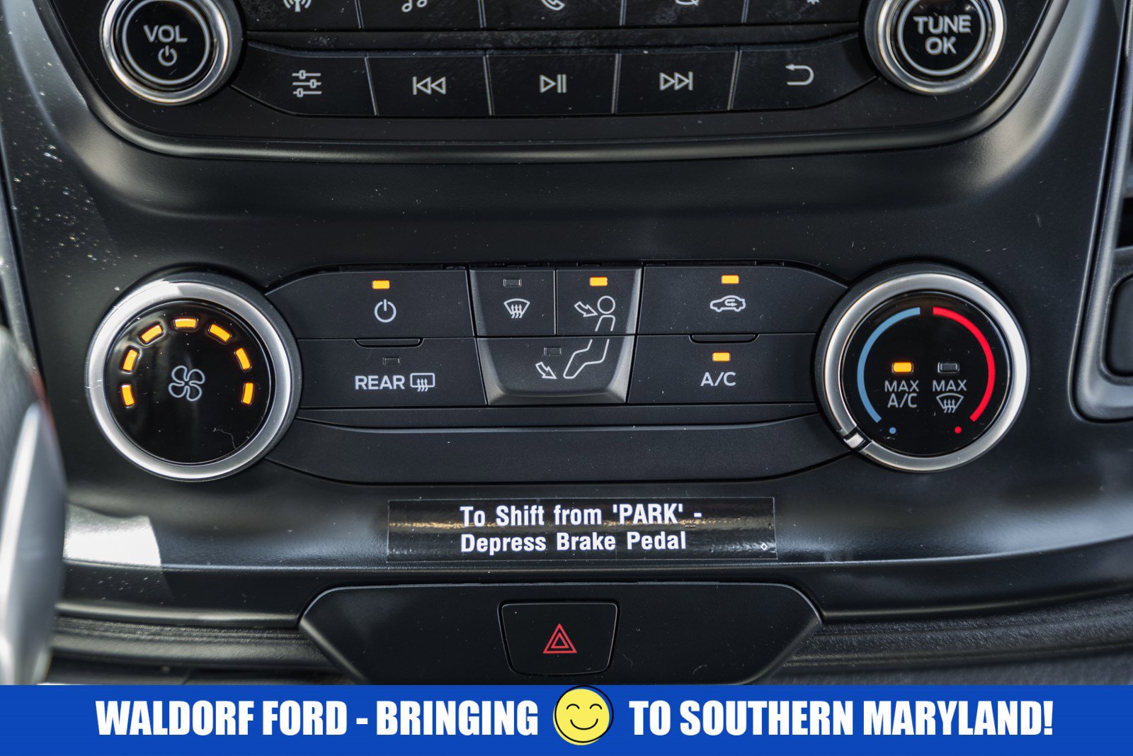 Used 2024 Ford Transit 250 Low Roof w/ Exterior Upgrade Package image 26