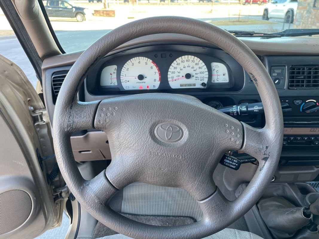 Used 2003 Toyota Tacoma 4x4 Xtracab V6 image 11