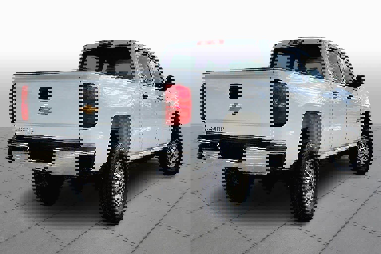 Used 2018 Chevrolet Silverado 2500 W/T w/ WT Fleet Convenience Package image 12