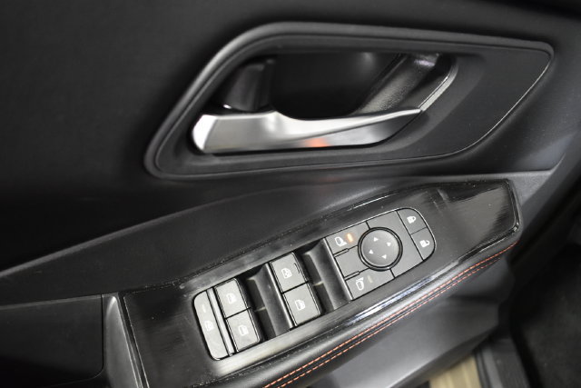 Certified 2025 Nissan Rogue SV AWD/4WD image 8