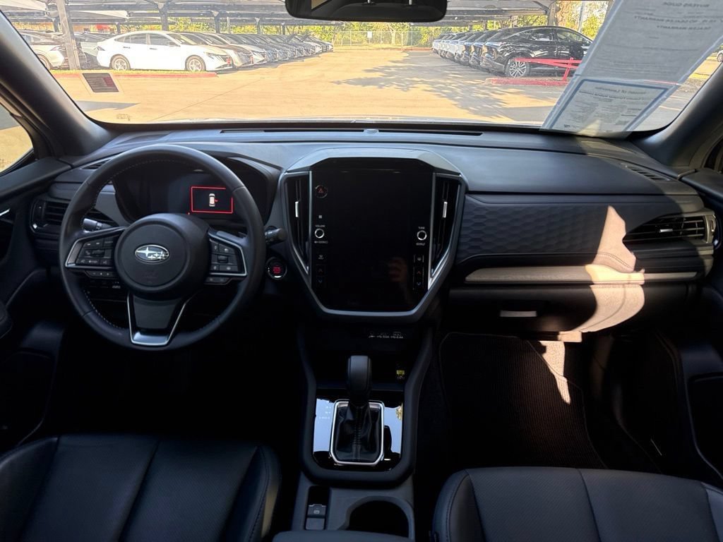 Used 2025 Subaru Forester Limited AWD/4WD image 18