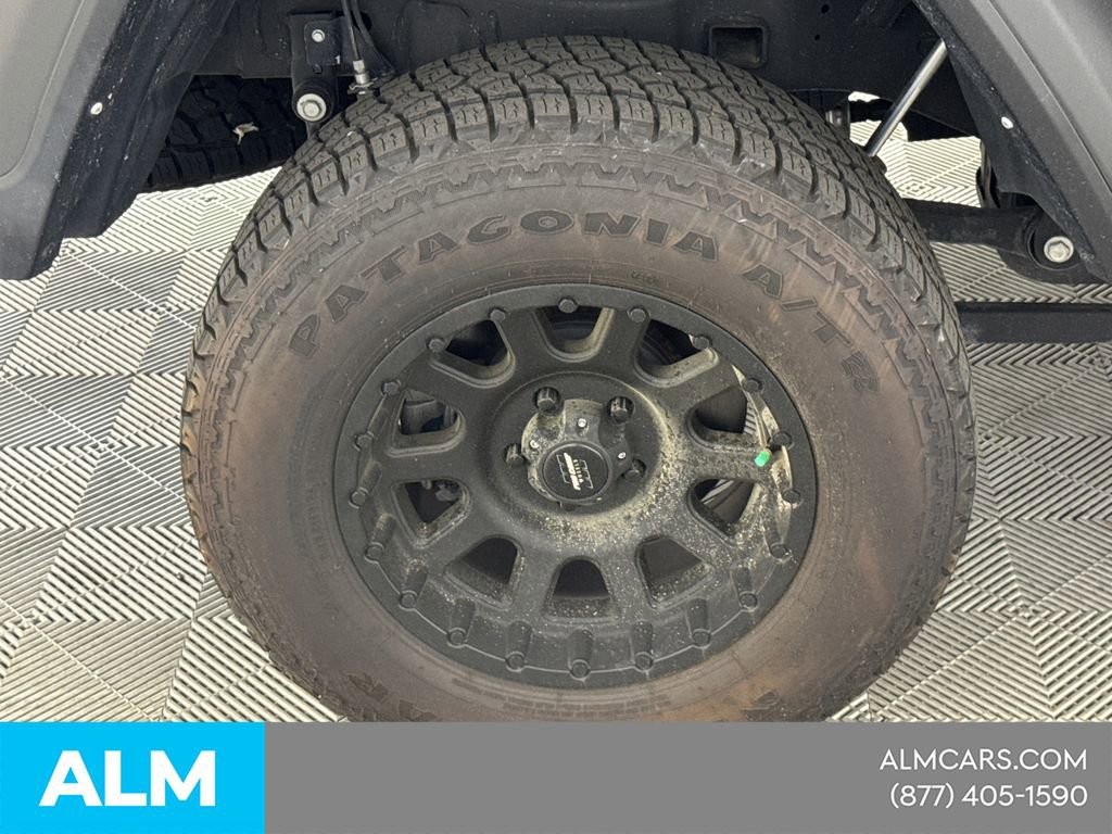 Used 2022 Jeep Gladiator Sport AWD/4WD image 21