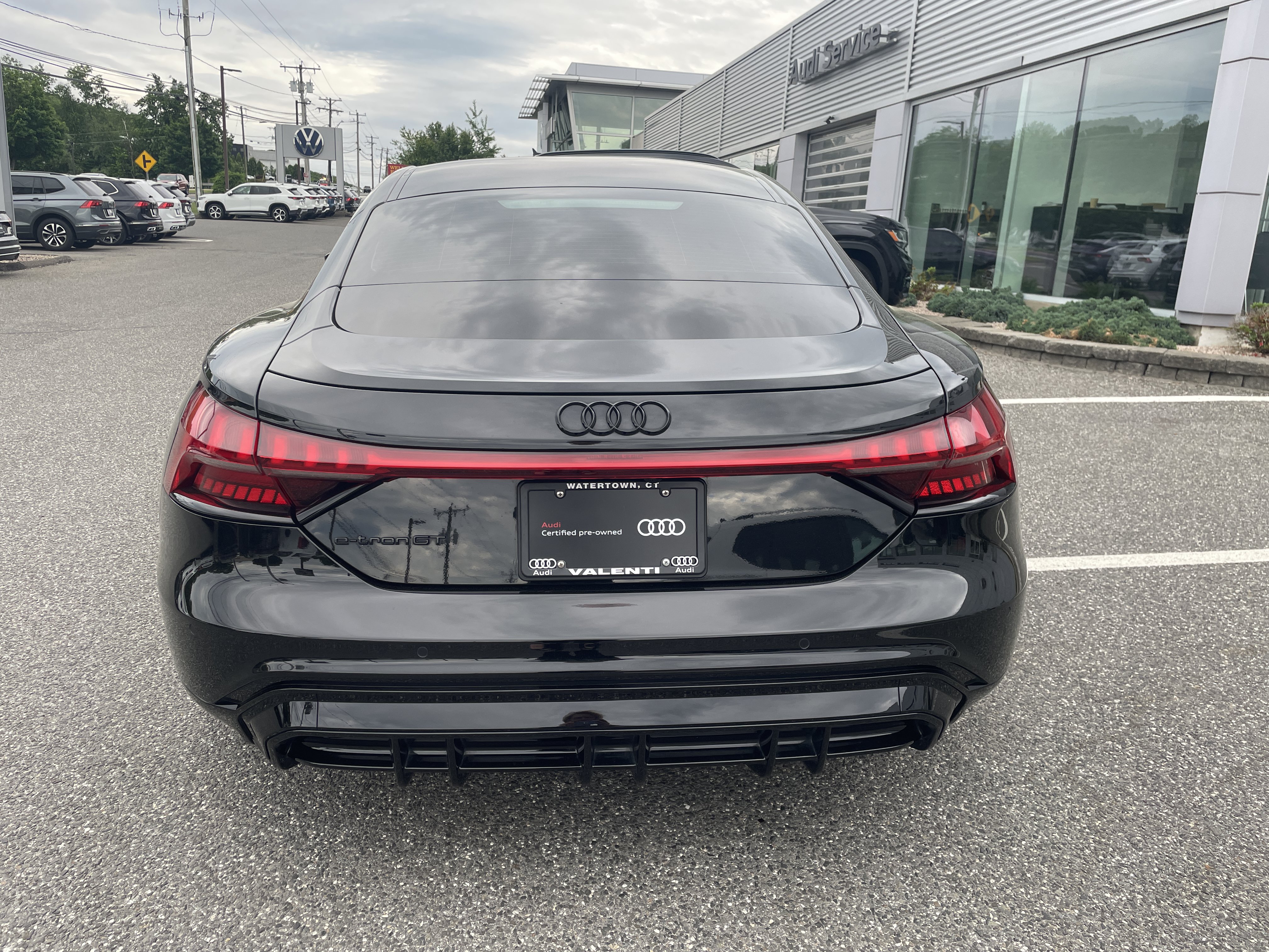 Certified 2024 Audi e-tron GT Prestige w/ Prestige Package AWD/4WD image 5