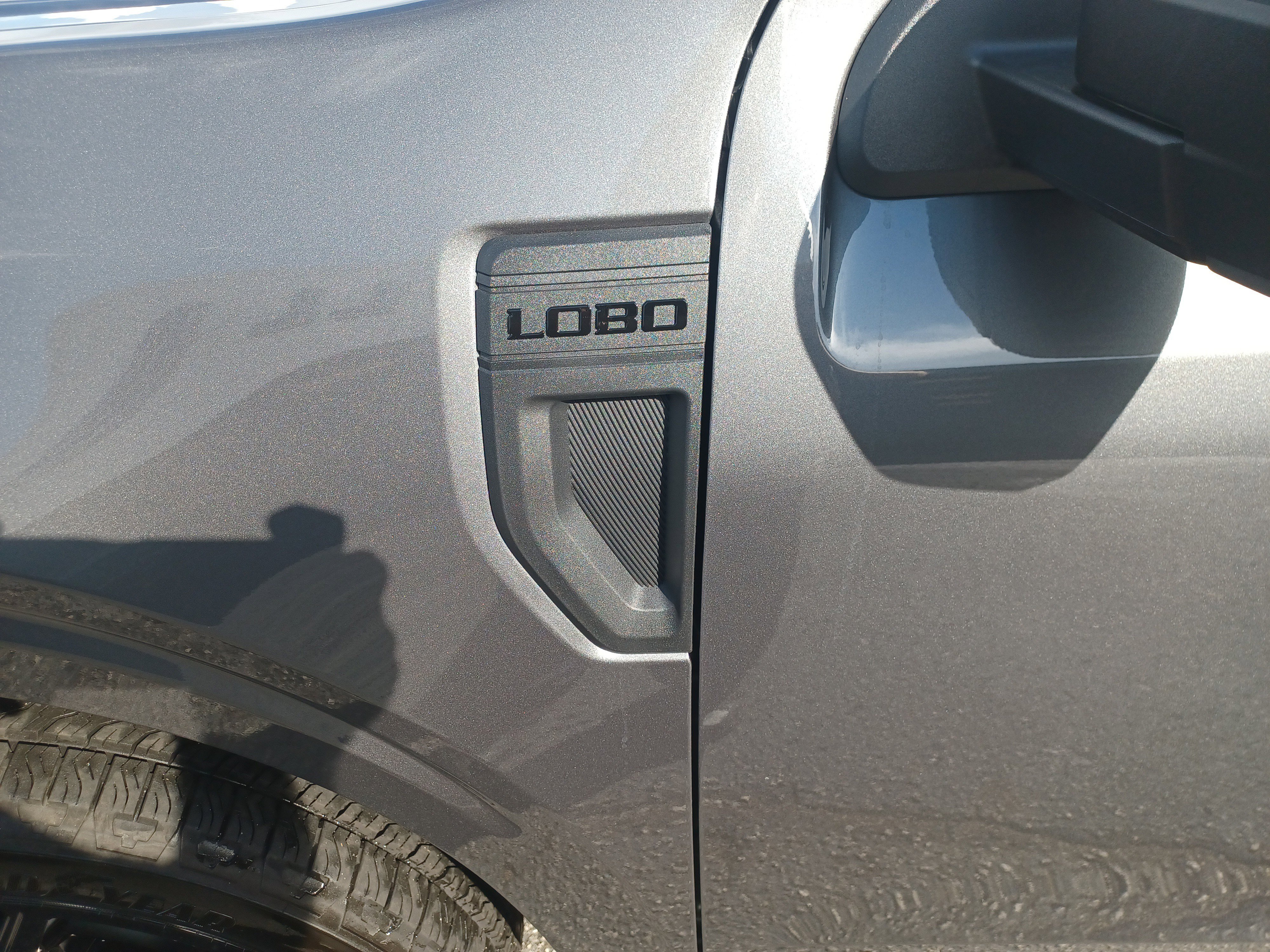 New 2025 Ford Maverick Lobo image 8