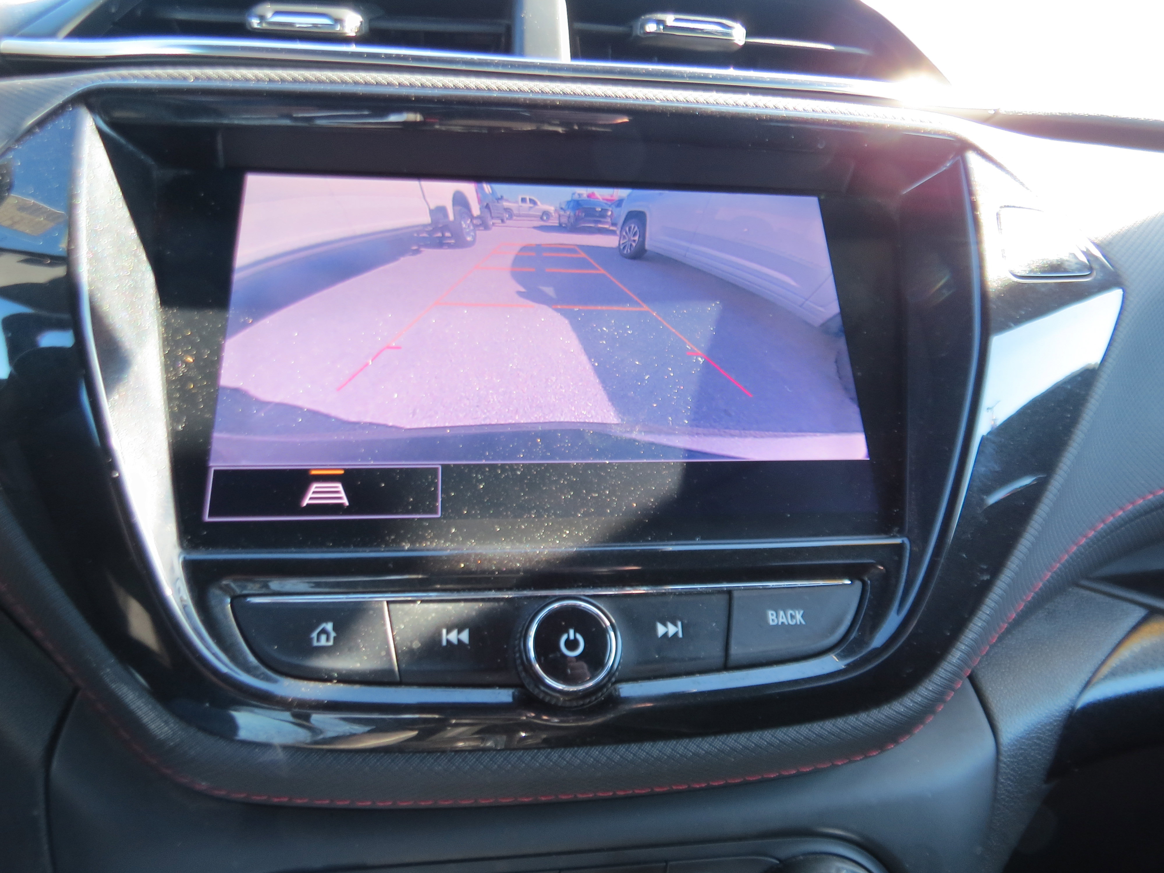 Used 2023 Chevrolet TrailBlazer RS w/ Sun and Liftgate Package image 25