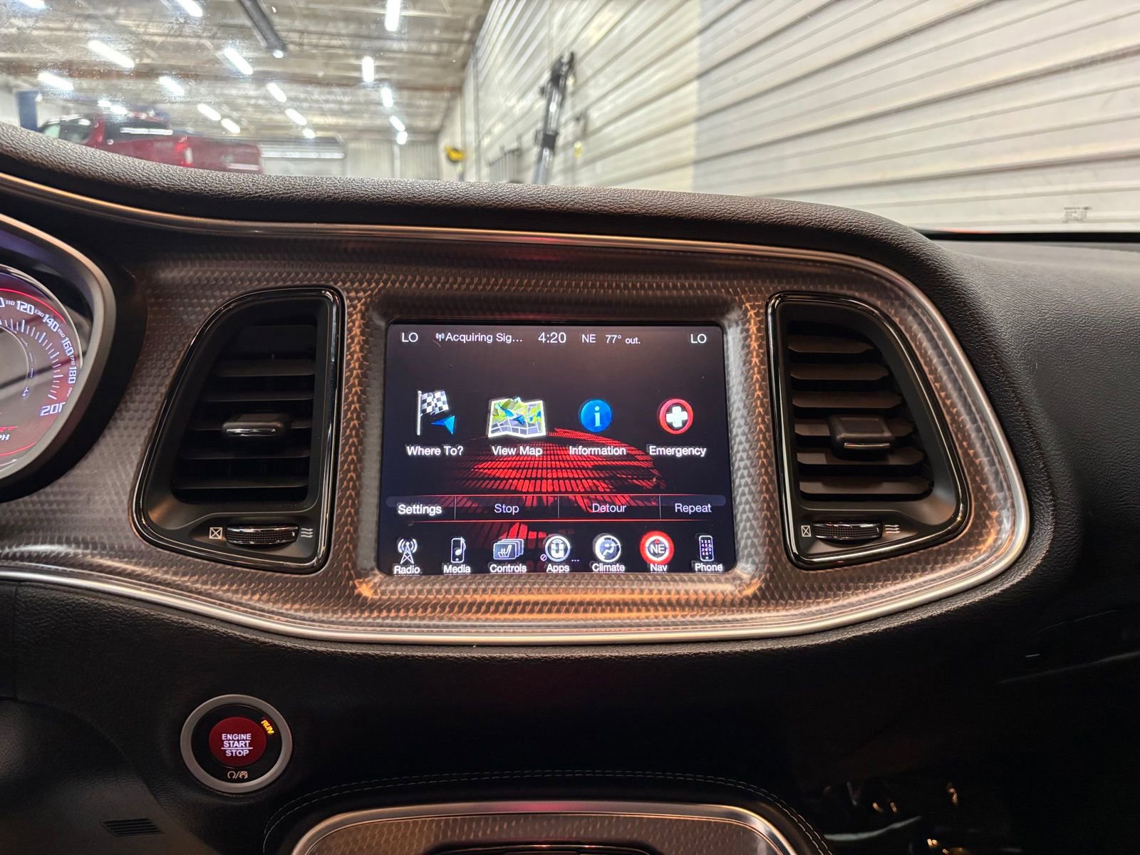 Used 2016 Dodge Challenger SRT Hellcat image 19