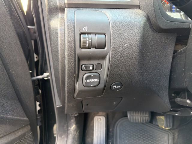 Used 2013 Subaru Forester 2.5X Limited image 9