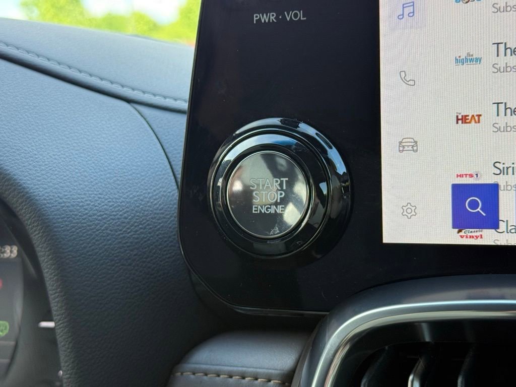 Used 2024 Lexus LX 600 4WD w/ Luxury Package image 26