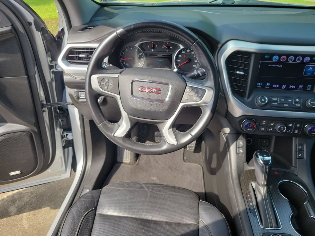 Used 2018 GMC Acadia SLT FWD image 18