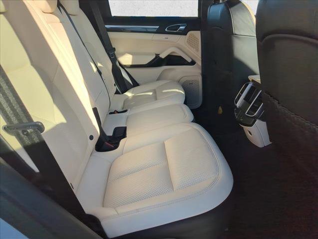 Used 2017 Porsche Cayenne GTS image 27