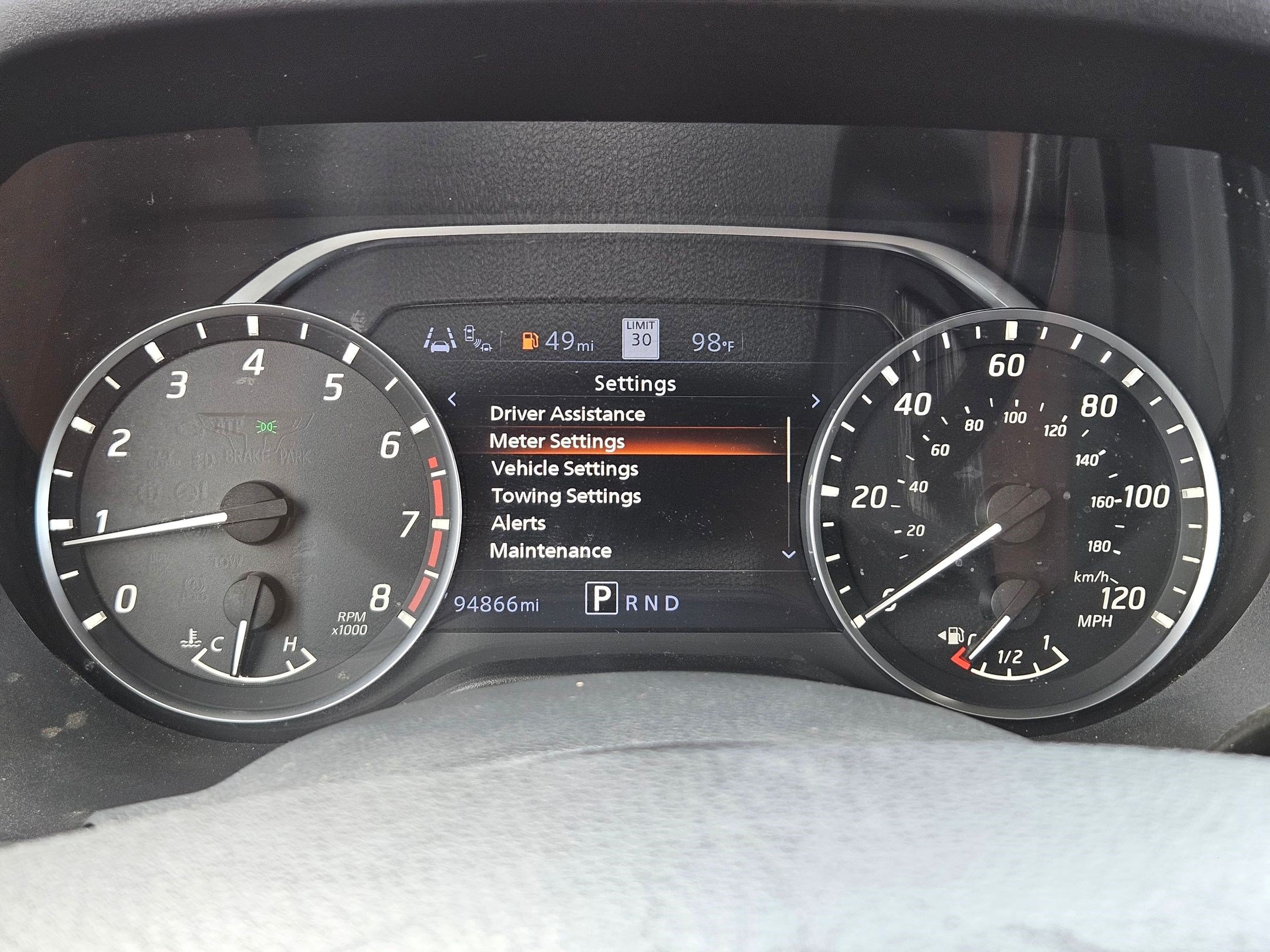 Used 2020 Nissan Titan SV w/ SV Convenience Package RWD image 19