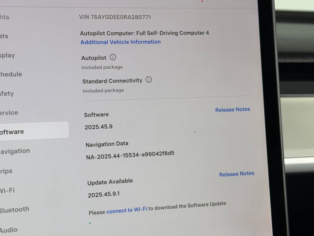 Used 2024 Tesla Model Y Long Range image 14