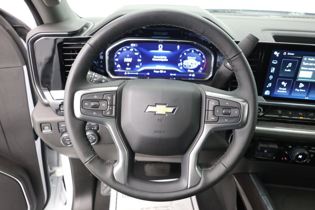 Used 2024 Chevrolet Silverado 3500 LTZ w/ LTZ Plus Package image 10