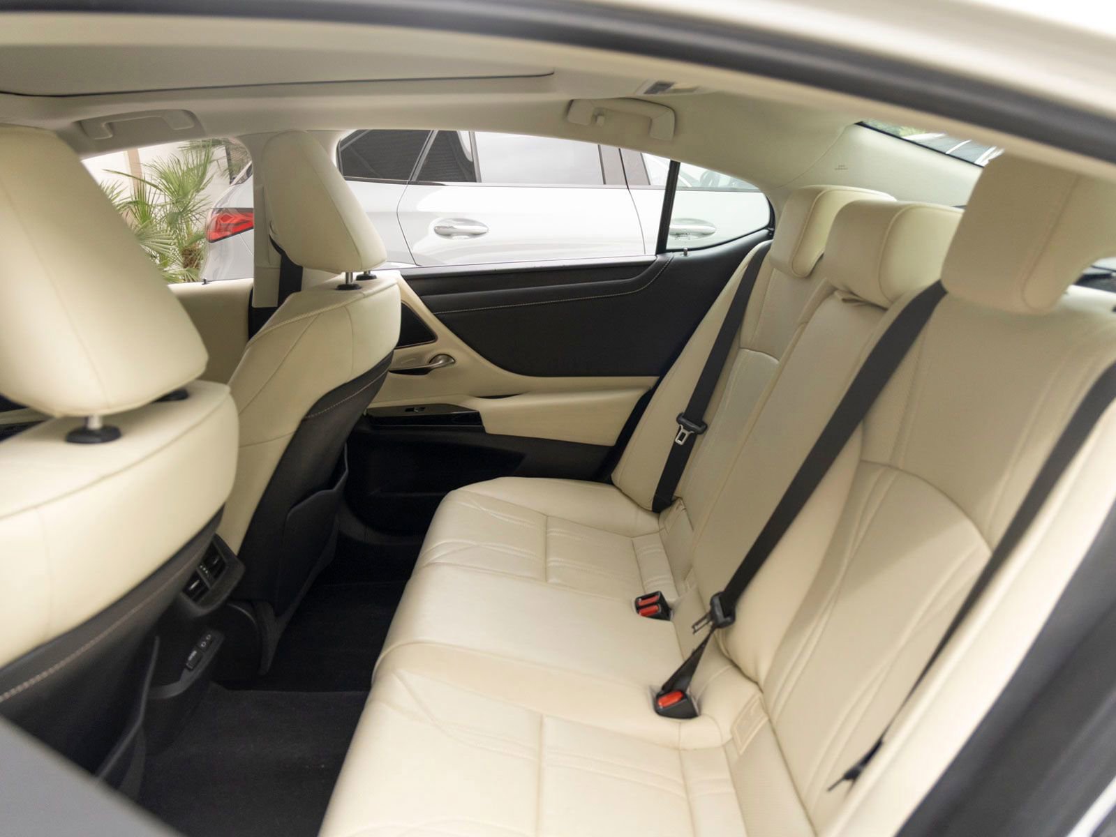 Used 2022 Lexus ES 350 w/ Accessory Package 2 FWD image 20