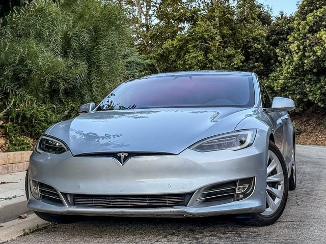 Used 2016 Tesla Model S 90D AWD/4WD image 3