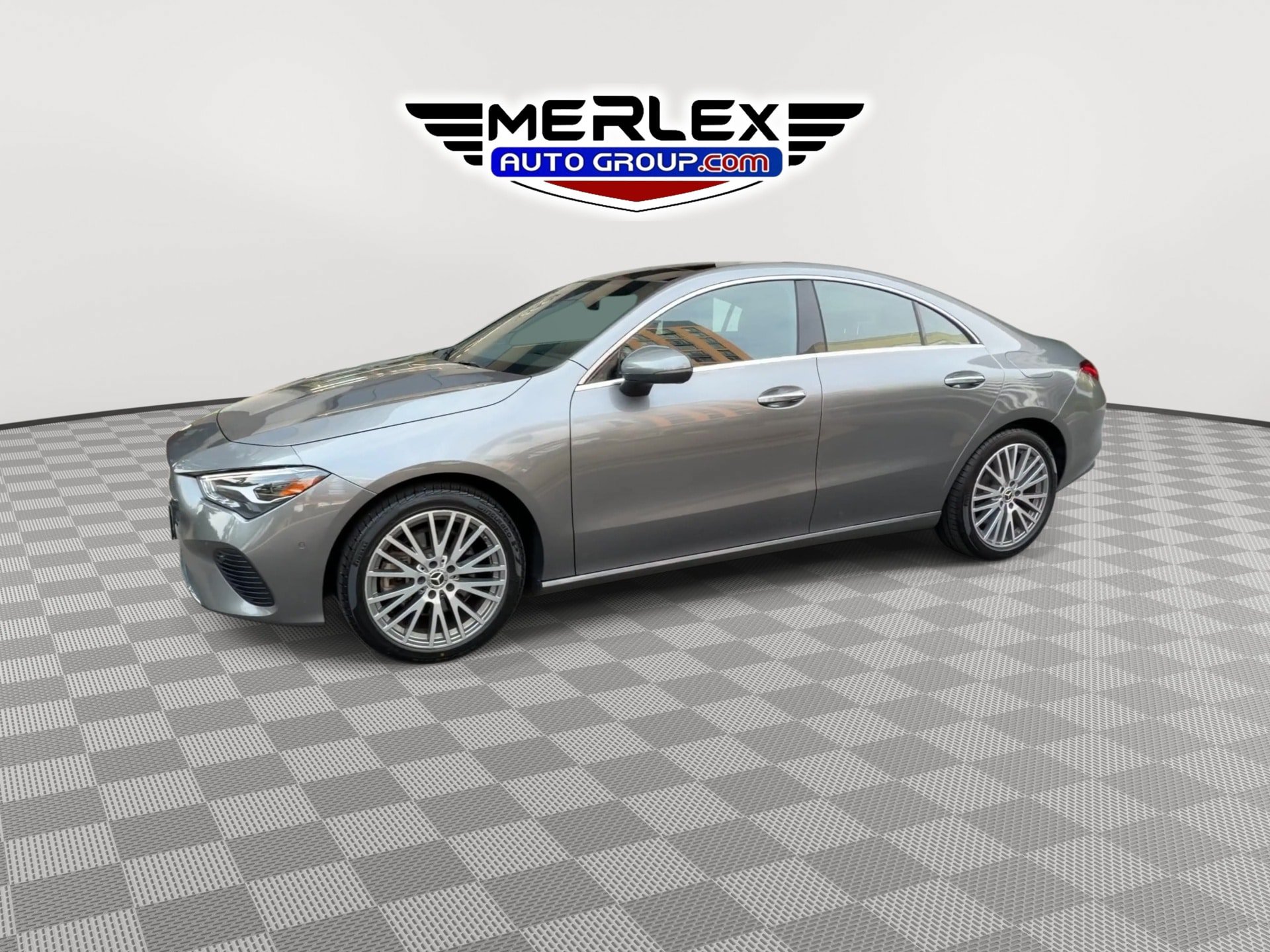 Used 2025 Mercedes-Benz CLA 250 4MATIC image 4