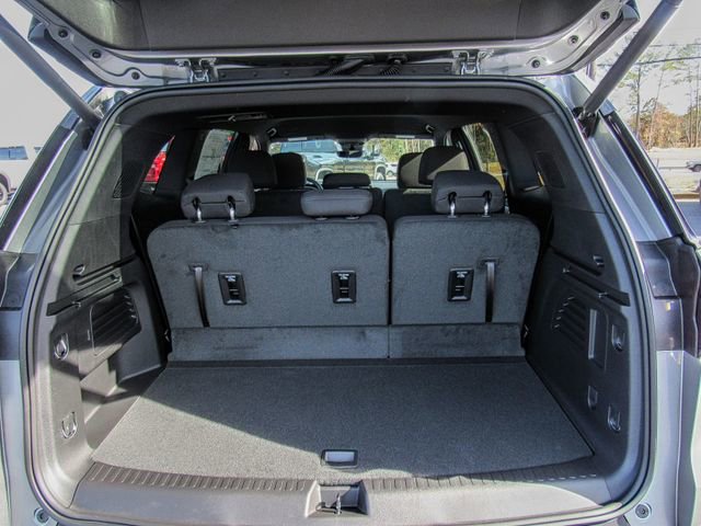 New 2026 GMC Acadia Elevation image 9