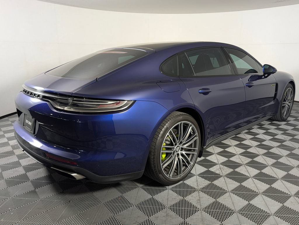 Certified 2022 Porsche Panamera 4 Executive AWD/4WD image 7