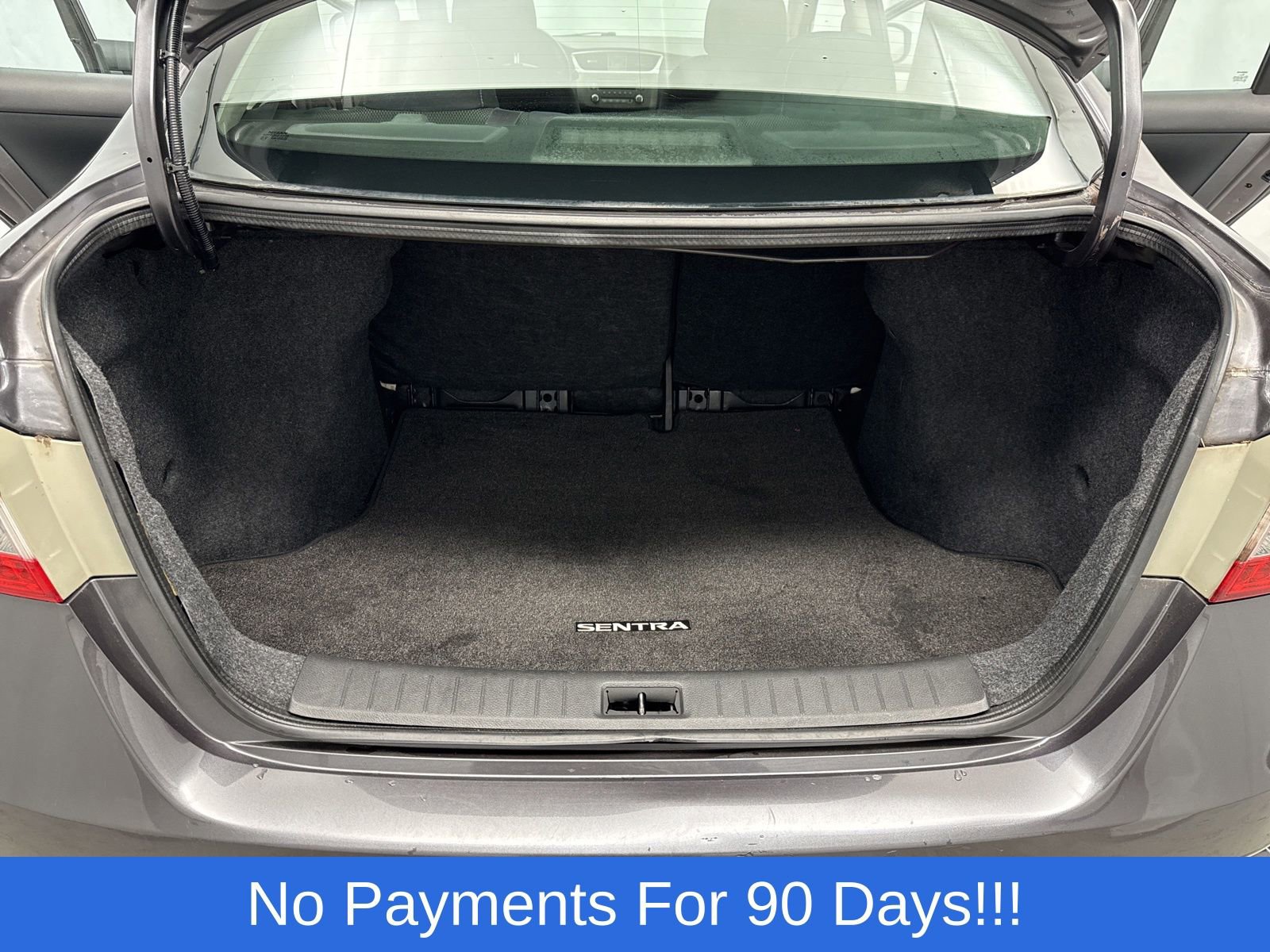 Used 2014 Nissan Sentra S image 36