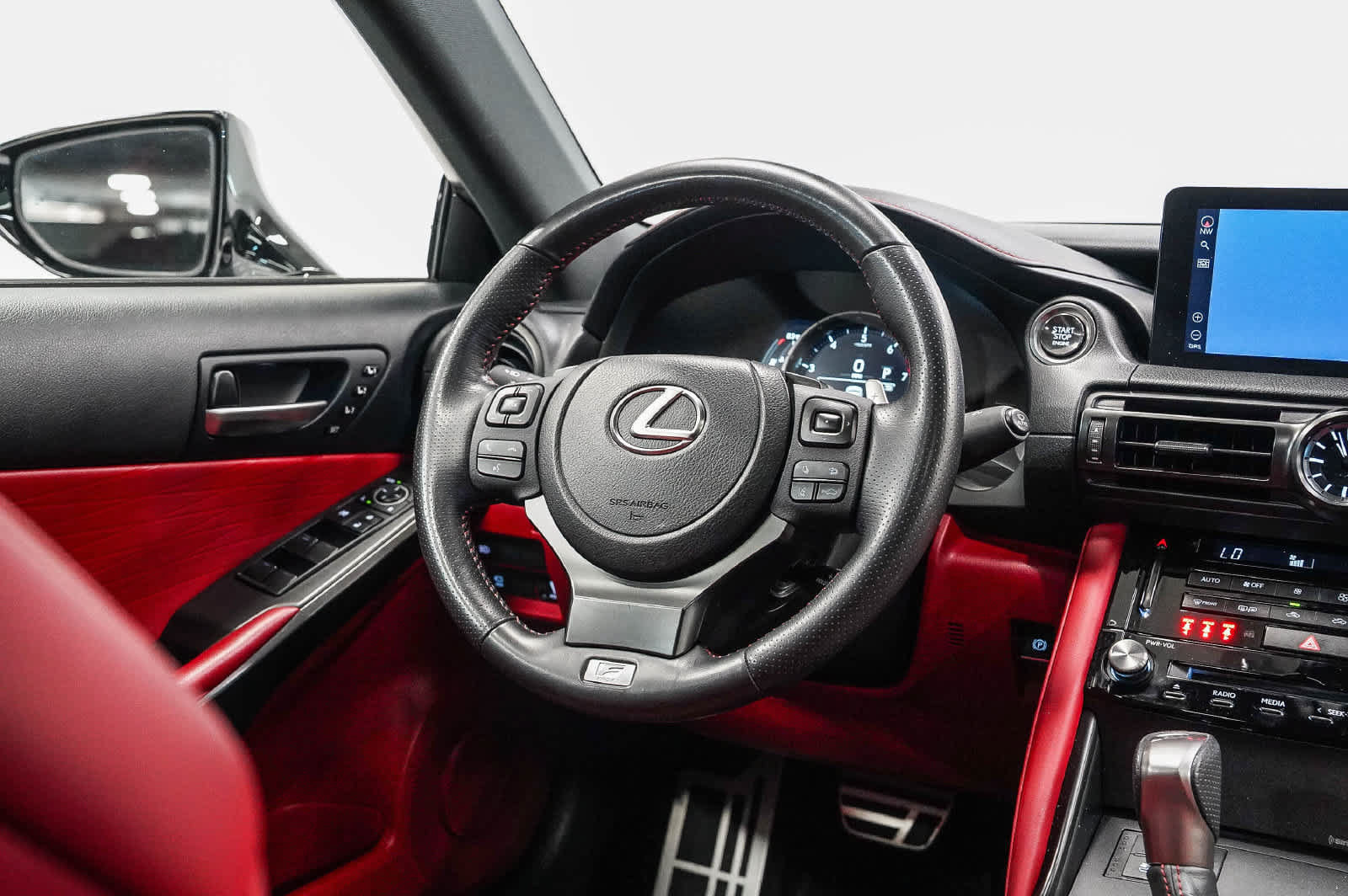 Used 2025 Lexus IS 350 F Sport w/ Navigation Package RWD image 15