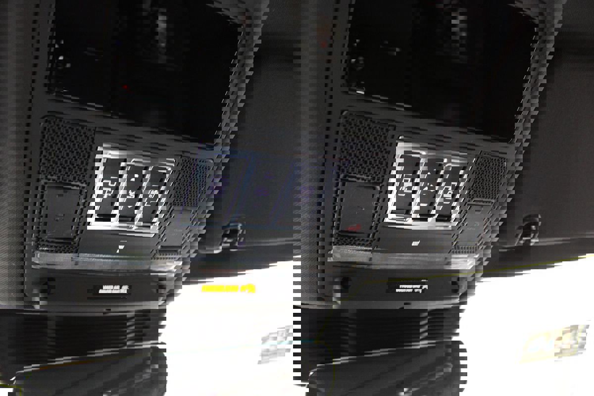 Used 2022 Land Rover Discovery S R-Dynamic image 23