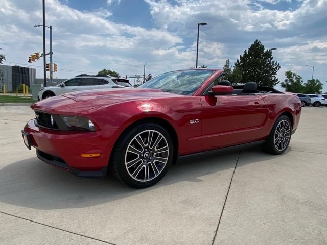 Used 2011 Ford Mustang GT Premium w/ Electronics Pkg RWD image 9