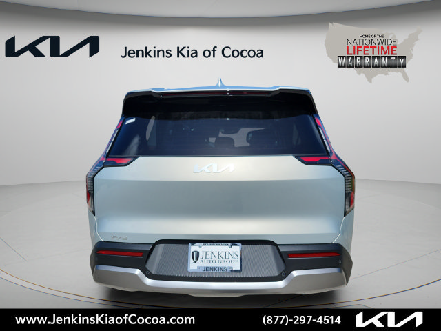 New 2026 Kia EV9 Light RWD image 5