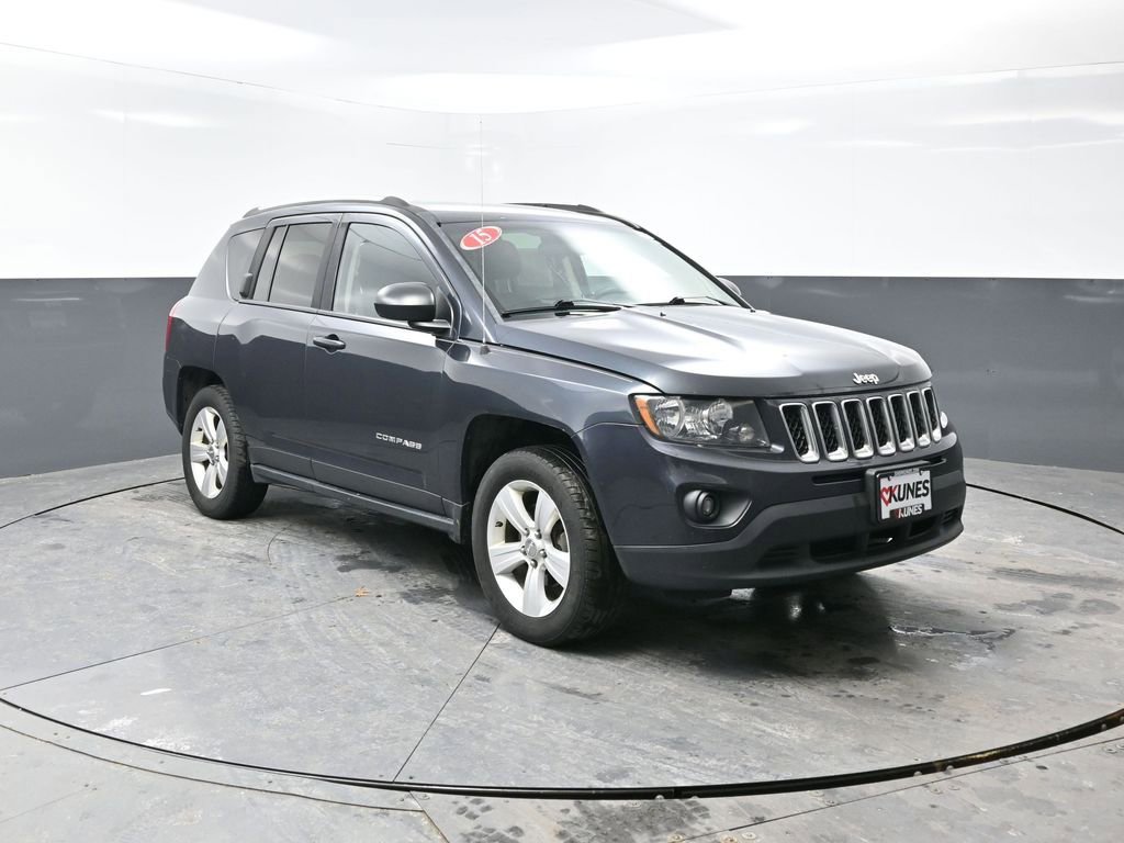 Used 2015 Jeep Compass Sport w/ Power Value Group image 3