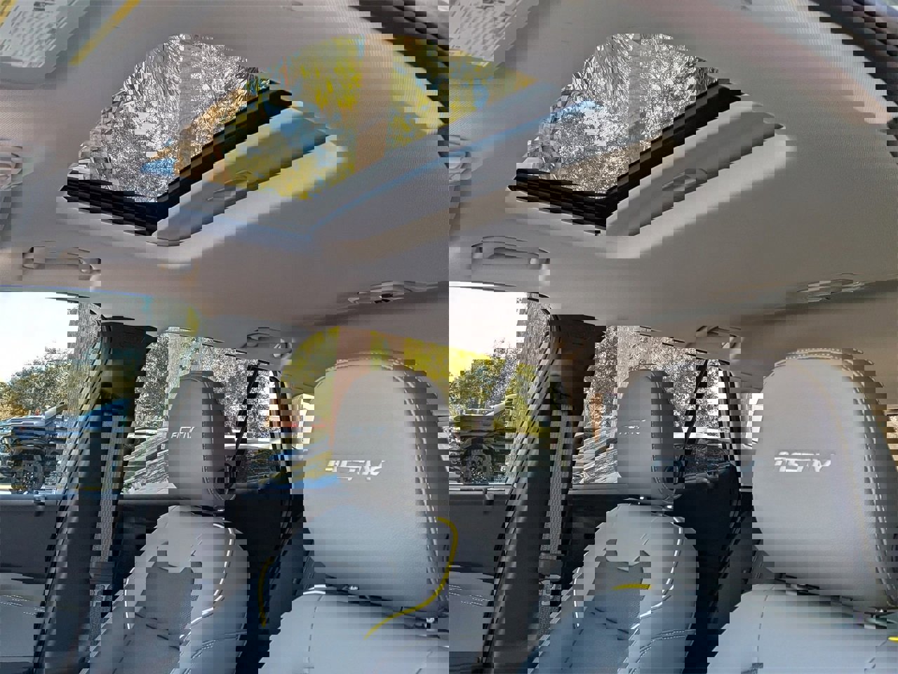 New 2026 Chevrolet Trax ACTIV w/ Sunroof Package image 18