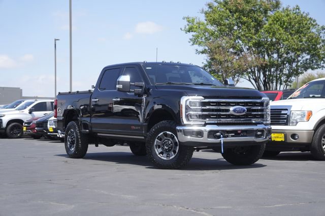Used 2023 Ford F250 King Ranch w/ Tremor Off-Road Package AWD/4WD image 2