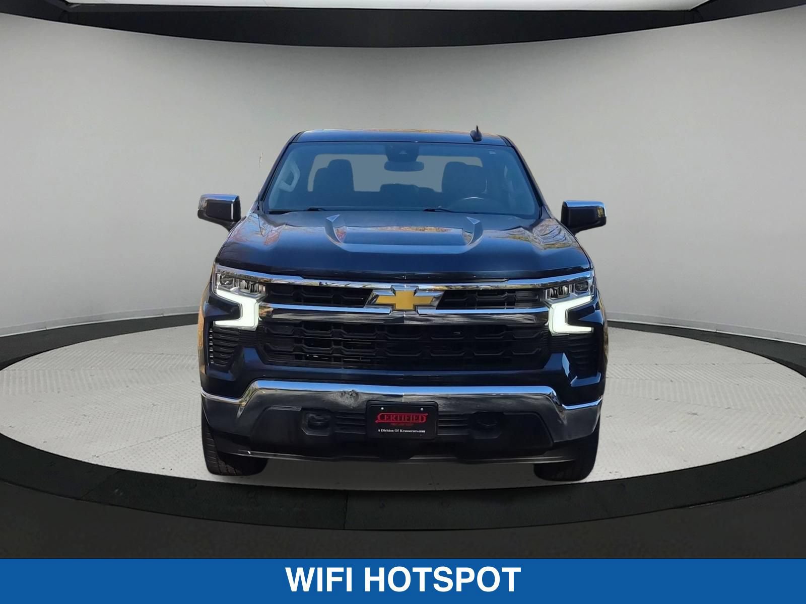 Used 2023 Chevrolet Silverado 1500 LT AWD/4WD image 9