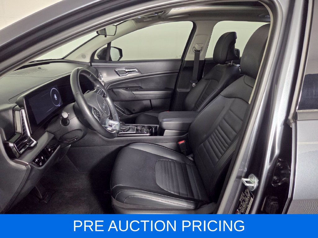 Used 2024 Kia Sportage SX FWD image 9