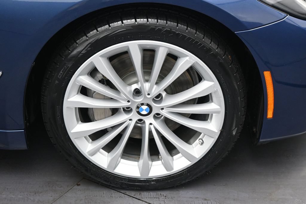 Used 2023 BMW 530i xDrive w/ Convenience Package AWD/4WD image 38