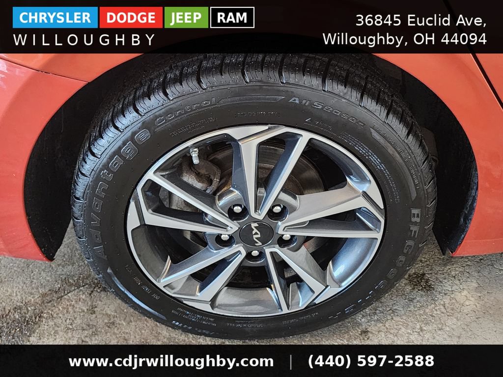 Used 2022 Kia Forte LXS FWD image 38