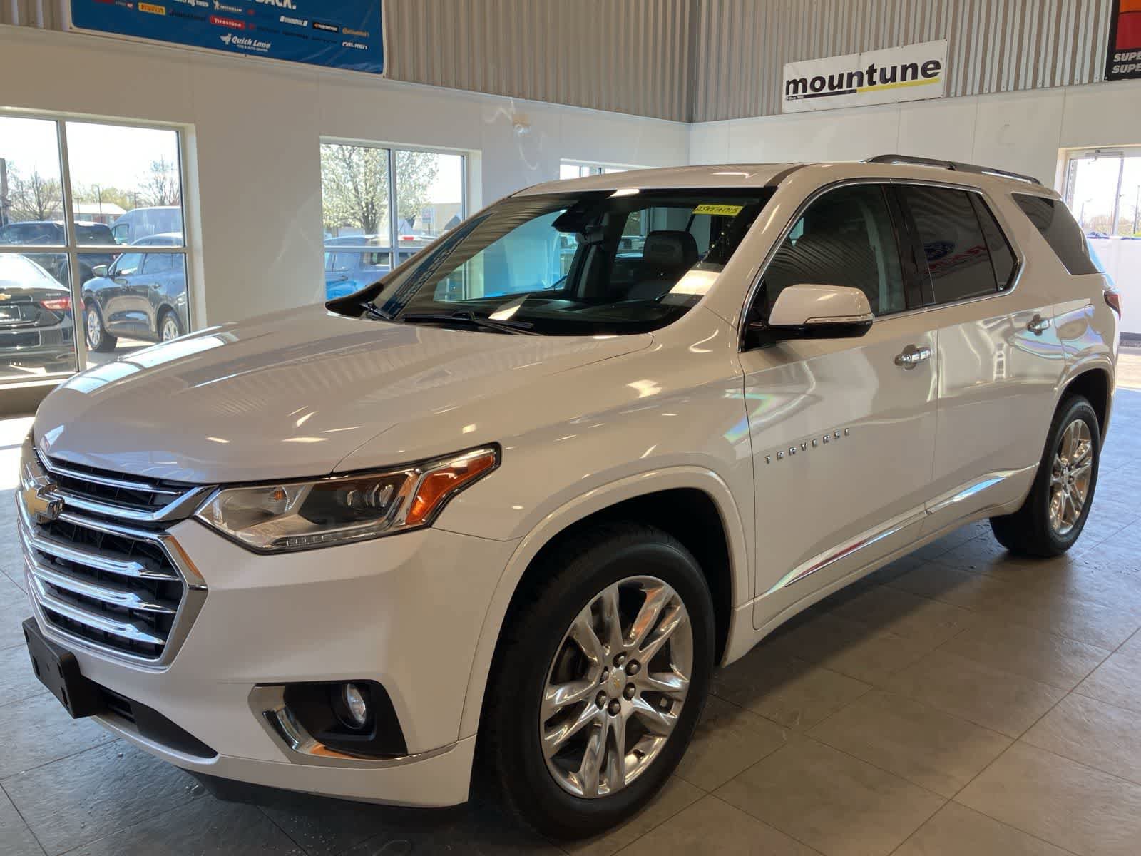 Used 2019 Chevrolet Traverse High Country AWD/4WD image 1