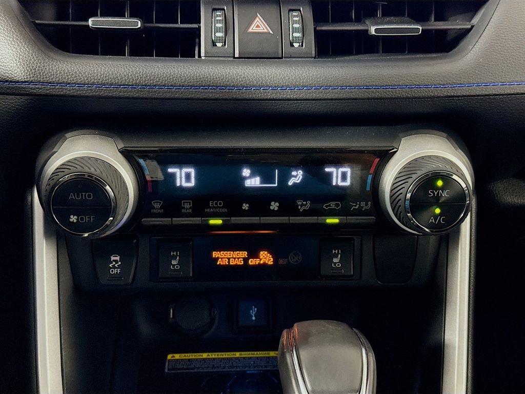 Used 2020 Toyota RAV4 XSE image 16