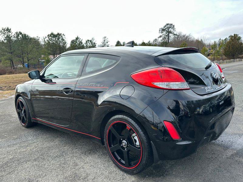 Used 2013 Hyundai Veloster w/ Style Pkg FWD image 6