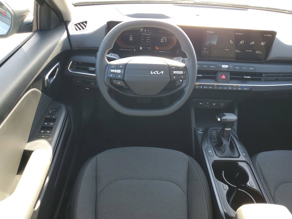 New 2026 Kia K4 LXS image 24