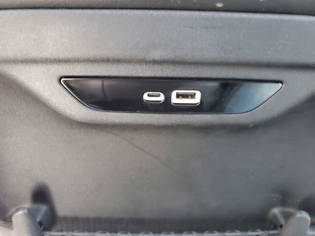 Certified 2024 Chrysler Pacifica Touring-L image 25