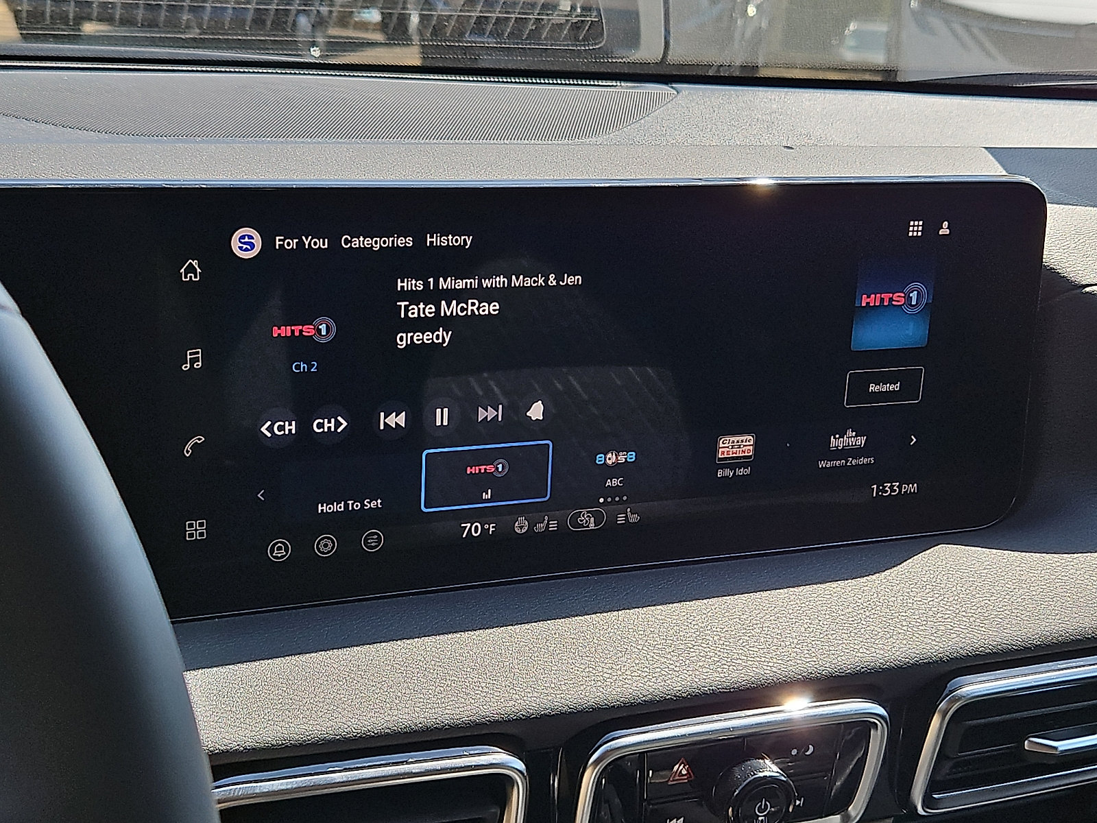New 2026 Nissan Sentra SV w/ SV Convenience Package FWD image 14