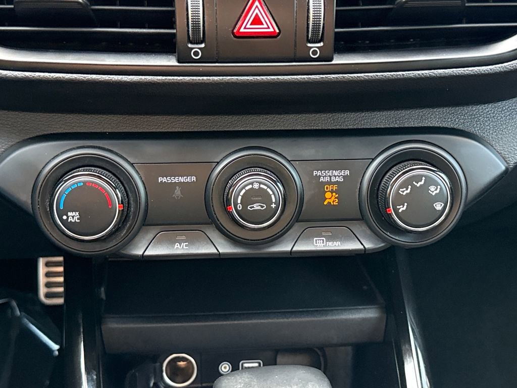 Used 2021 Kia Forte GT-Line image 22